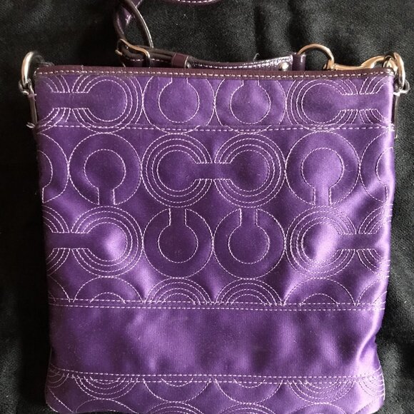 Coach Purple Crossbody - Picture 4 of 6